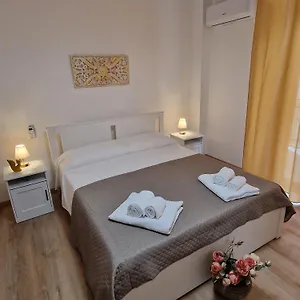  Appartamento Pomelia House